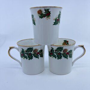 queens yuletide holiday mugs bone china holly berry pinecone design set of 3